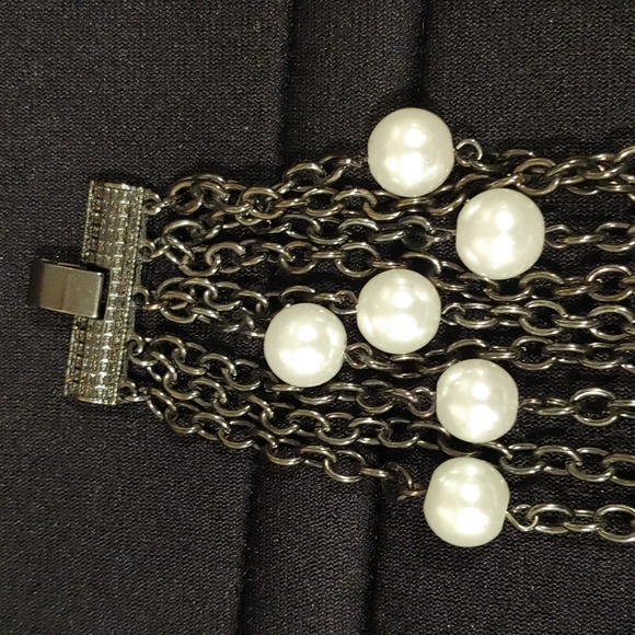 Pearl Tone and black chain bracelet - Picture 3 of 4